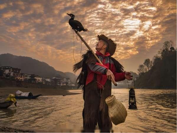 泰拉瑞亚渔夫任务鱼图鉴#泰拉瑞亚死活钓不到任务鱼