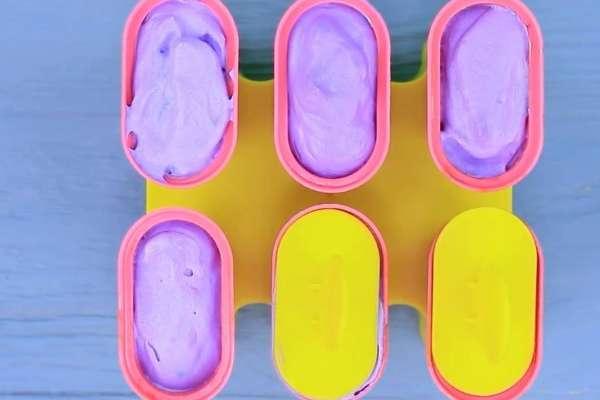 七彩莓冰淇淋菜谱#小摊七彩冰淇淋怎么做